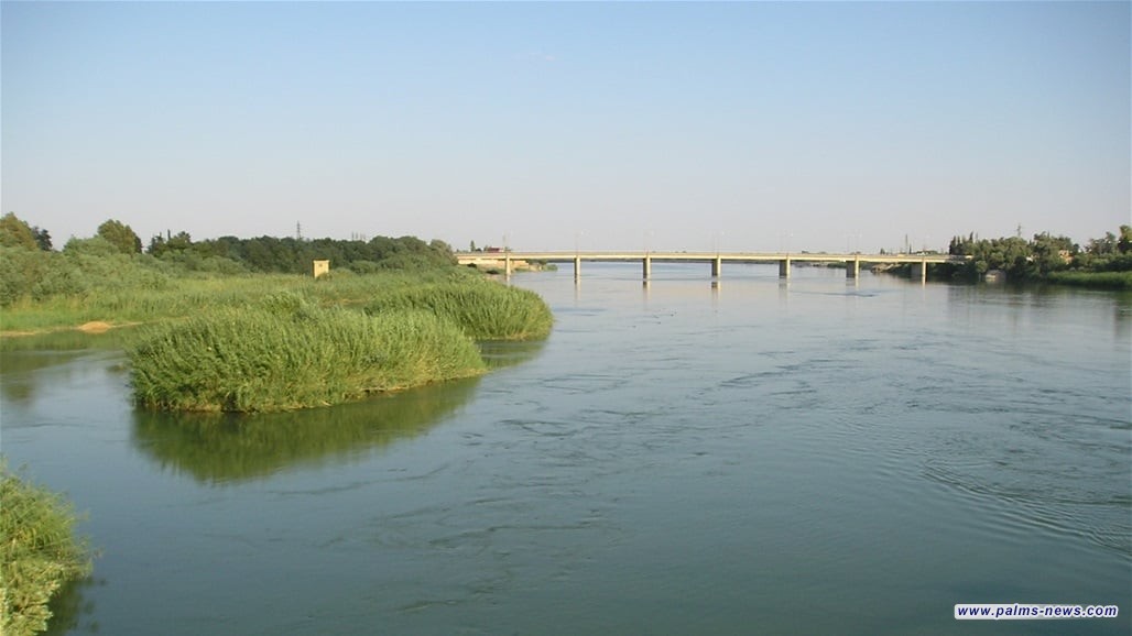 الموارد تطمأن العراقيين حول الوضع المائي